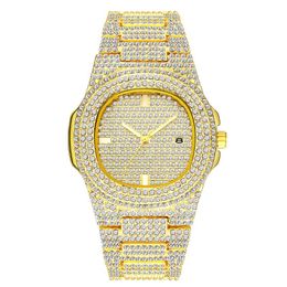 Wristwatches Steel Band Watch With Diamond All Over The Sky Star Men's And Women's Watches Calendar Quartz WholesaleWristwatches