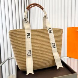 High capacity Beach Raffia basket Straw Shoulder Bag Womens tote handbag mens Designer Woody bag luxury TB bucket summer weave travel Crossbody clutch fashion bags