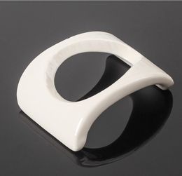 Smoking Pipes White ceramic pipe holder