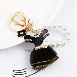 Keychains Vintage Elegant Black Dress Keychain Imitation Pearl Crystal Keyring For Women Gift Friend Rhinestone Jewellery Trinkets