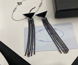 Wedding Party Luxury Women Triangle Pendant Stud Earrings Designer Jewelry Diamond Chain Tassel Drop Earrings Fashion Accessories5443154