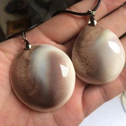 Pendant Necklaces Oval Shape Natural Shell Fine Jewerly For Woman Girl