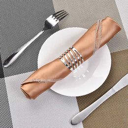 Napkin Rings 12pcs Wedding Napkin Rings Table Decoration Hollow Out Family Gatherings Everyday Use Napkin Buckle Holder Party Decor 230419