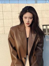 Women's Suits UNXX 2023 Spring Arrivals Brown Leather Jacket For Women With American Vintage Retro Style And High-End Feel Chic Unique