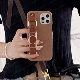 Designer Top Wristband Phone Cases For iPhone 15 14 13 12 11 Pro Max 15Plus Luxury Letter Print Back Cover Samsung S23 S22 S21 Note20 Ultra Bracket Mobile Holder Case B7