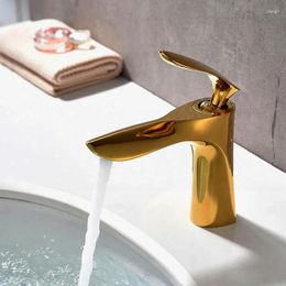 Bathroom Sink Faucets Golden Faucet Cold Water Mixer Tap Brass Basin Single Hole Deck Mounted Tapware Handle