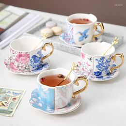 Cups Saucers Special-shaped Ceramic Cup And Saucer European Pastoral Style Coffee Sets Simple Flower Tea To Send Spoon