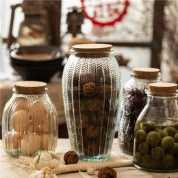 Storage Bottles Japanese Simplicity Embossed Glass Bottle Relief Craft Decorative Seal Jars With Lid Grain Dispenser Kitchen Organiser