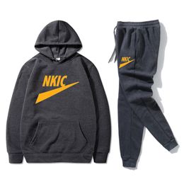 New Men's Casual Sweatshirt Tracksuits Hoodies Sweatpants Tracksuit 2 Pcs Outfits Jogger Male Pullover Spring Streetwear Clothes