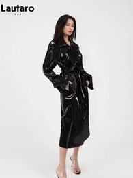 Women's Leather Faux Leather Lautaro Spring Autumn Long Shiny Reflective Patent Leather Trench Coat for Women Sashes Luxury Designer Runway European Fashion 231118