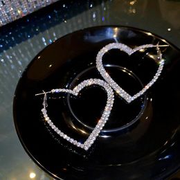 Stud Fashion Exaggeration Women's Personalised Heart shaped Earrings Full Water Diamond Earrings Temperature Flash Wedding Jewellery 231120