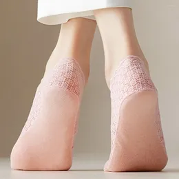 Women Socks Silicone Non-Slip No Show High Quality Anti-Abrasion Foot Solid Colour Flower Mesh Invisible Lace Boat