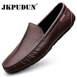 Casual Leather Men Dress Genuine Brand Mens Loafers Moccasins Breathable Slip on Italian Driving Shoes Chaussure Homme s