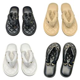 Summer new women's slippers luxury designer sandals top fashion platform shoes real wallet feet flip-flops outdoor non-slip beach shoes comfortable soft soled flats