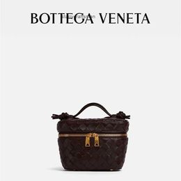 Designer Bag with Logo Interest Free 23 New Women's Woven Mini Makeup Bag Bag Botega Totes y Dressing Case