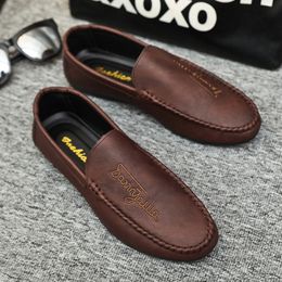 Dress Shoes Spring Summer Men's Loafers Comfortable Flat Casual Shoes Men Breathable Moccasins Slip-On Soft Leather Driving Shoes 230420