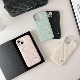 iPhone case Designer phone case Leather Snapxiang 1514 phone case European and American iPhone 13 pro max12 all-inclusive metal letter phone case