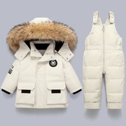 다운 코트 어린이 의류 세트 2pcs 베이비 겨울 따뜻한 자켓 소년 두껍게 한 jumpsuit 유아 딸 여자 옷 아이 스노우 슈트 231120