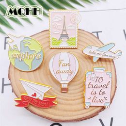 Pins Brooches Cartoon Cute Pink Love Heart Airplane Earth Enamel Pins Stamps Suitcase Hot Air Balloon Alloy Brooch Badge Fashion Jewelry Gift Z0421