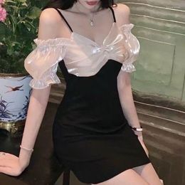 Casual Dresses Celebrity Style V-neck Bubble Sleeve Panel Wrapped Hip Dress Women's 2023 Summer Ruffled Slim Open Back Small Black