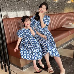 Family Matching Outfits Mommy and Me Summer Floral Dress Summer Loose Cotton Dress Matching Mother Daughter Clothes Family Matching Clothes 230421