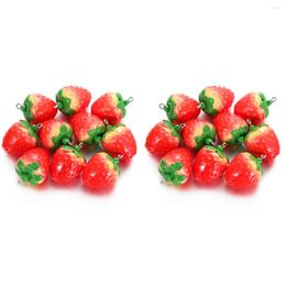 Party Decoration 3D Resin Strawberry Charms Beads Hanging Pendant DIY Crafts For Jewelry Making Necklaces Earrings Keychain