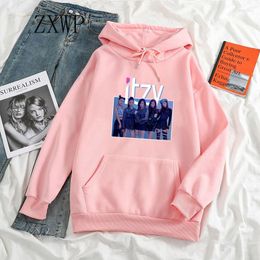 Women's Hoodies ITZY Girls Hoodie Women Printed Trendy Hoody Kpop Fashion Idol Korean Style Streetwear Tops Sweatshirts Clothing