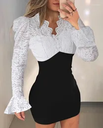 Casual Dresses Mini Skirt 2023 Selling Autumn Mature Style Contrast Lace Bell Sleeves Slim Fit Party Long Sleeve Dress