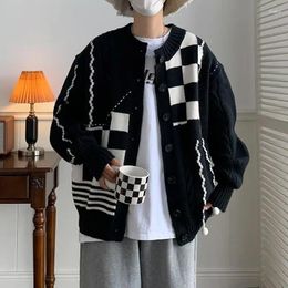 Men's Sweaters Checkerboard Patchwork Irregular Cardigan Sweater Fashion Knitwear Design Feel Loose Coat Vintage Male Clothing