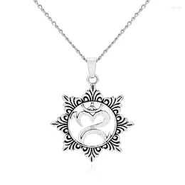 Pendant Necklaces 1pcs Tibetan Silver Engrave Hollow Sunflower Amulet Charms Pendants Long Chain Necklace Choker Lagenlook Jewelry Gift