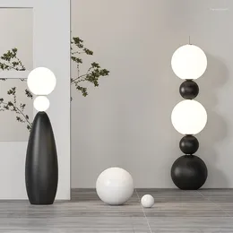 Floor Lamps Modern Minimalist Design White Frosted Glass Ball LED Warm Light Living Room Lighting Decor Black Resin Lamp Stand Fixture