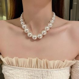 Chains Korea Dongmen Personalised Pearl Necklace Retro Exaggerated Design Sense Neck Chain Bone Elegant Adornment Girl