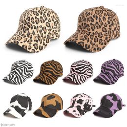 Berets للجنسين Leopard Print Zebra Baseball Cap Hip Hop Men Woman Animal Sun Hat Hat Gorras Sports