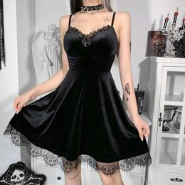 Gothic Style Sexy Slim Hottie Suspender Dress Revealing Busty Backless Lace Short Skirt