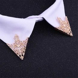 Pins Brooches Vintage Fashion Triangle Shirt Collar Pin for Men and Women Hollowed Out Crown Collar Brooch Corner Emblem Jewellery Accessories Z0421