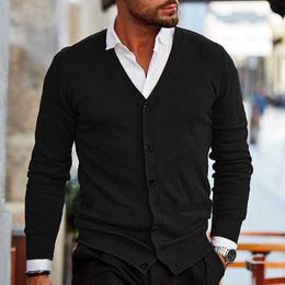 Men have double side pockets autumn and winter new knitwear V-neck long sleeve slim-fit sweater cardigan Q231121