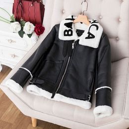 Designer women's leather jacket coat Winter high quality leather and artificial wool collar patchwork coat down jacket plus velvet to keep warm