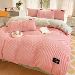 Bedding Sets 120/150/180CM Pink Green Solid Colour Coral Velvet Warm Bed Sheet Duvet Cover Pillowcase Four-piece Winter Set M035-11