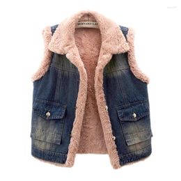 Women's Vests Winter Hair Velvet Liner Splicing Denim Vest Women Loose Cowboy Waistcoat Vintage Big Pocket Sleeveless Jeans Female