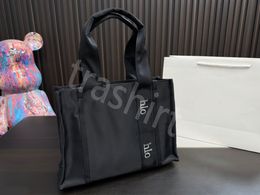 women designer high quality tote shoulder bag nylon crossbody mini beach bag Fashion style with large capacity