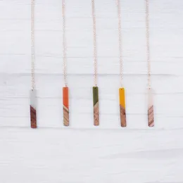 Pendant Necklaces Candy Color Resin Wood Splicing Geometry Strip Link Chain For Women Trendy Minimalist Vacation Party Jewelry