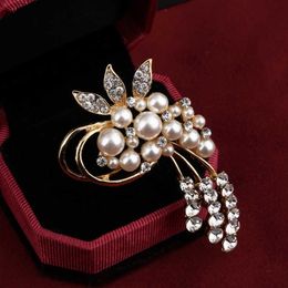 Pins Brooches ZOSHI Fashion Jewelry Vintage Gold Color Brooch Pins Austria Crystal Imitation Pearl Flower Brooch Wedding Accessories Z0421