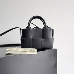 Designer Top Handle Bag 20CM Luxury Shoulder Bag 10A Mirror quality Mini Tote Bag Lambskin Crossbody Bag With Box B89V