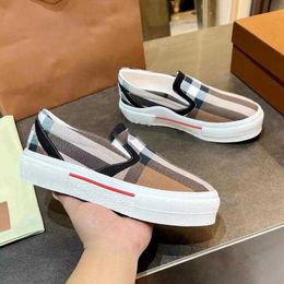 Luxury brand casual shoes men's retro shoes Aethur plaid sneakers cotton striped BUR sneakers rubber outsole outdoor retro coach sneakers with box.