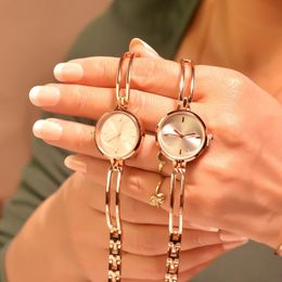 Wristwatches 1PCs Women Bracelet Watches Luxury Fashion Stainless Steel Small Quartz Watch Simple Ladies Female Chain Clock