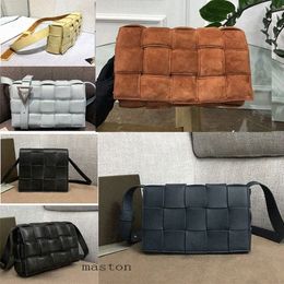 2023 the Weave bags Sponge cassette bag Belt chest diagonal leather bags Shoulder bag women Chess pillow women handbag messenger