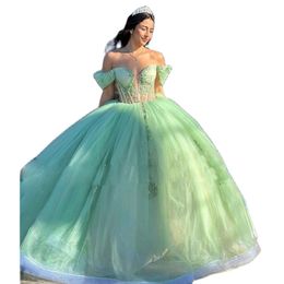 Mint Green Princess Quinceanera Dresses Lace Appliques Beaded Sweet 15 Gown Exposed Boning Birthday Party Photography Dress