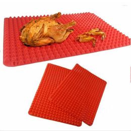 Tools 1pcs Silicone Red Pyramid Kitchen Accessories BBQ Pads Nonstick Baking Mats Barbecue Tray Bakeware Pad 39 27cm