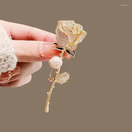 Brooches Korean Elegant Pearl Rose Flower For Women Rhinestone Crystal Enamel Pins Fashion Corsage Jewellery High Quality