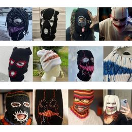 Cycling Caps Masks Halloween Balaclava Funny Face Mask Distressed Party Hat Scary Hooded Knitted Beanies 231120